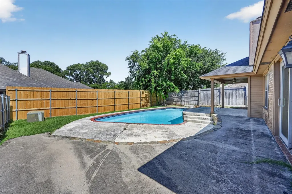7405 Emerywood Lane Fort Worth TX 76137