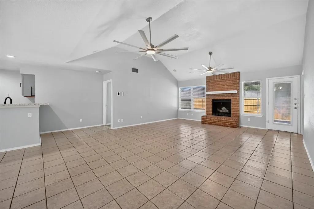 7405 Emerywood Lane Fort Worth TX 76137