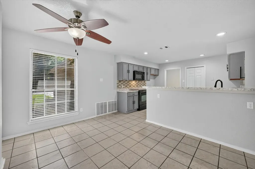 7405 Emerywood Lane Fort Worth TX 76137