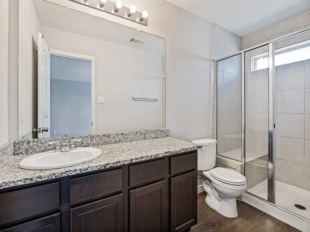 1603 Blue Jay Drive Ennis TX 75119