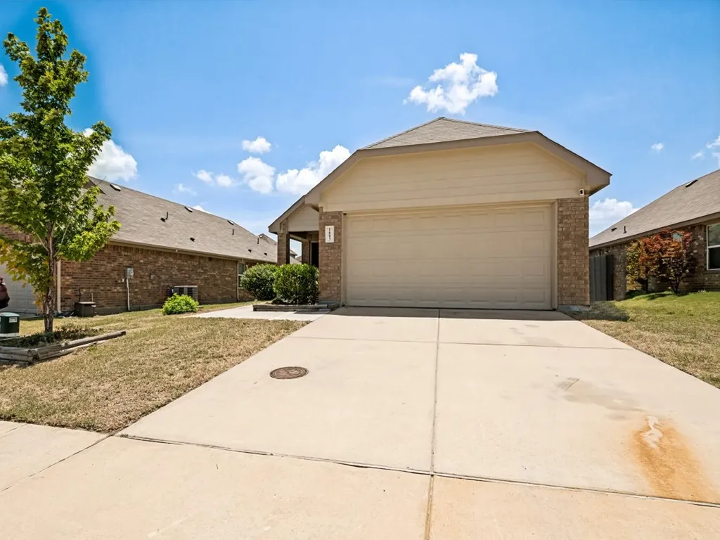 1603 Blue Jay Drive Ennis TX 75119