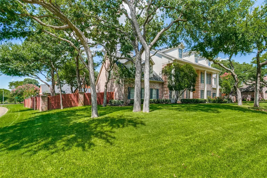 807 Ridgedale Court Southlake TX 76092