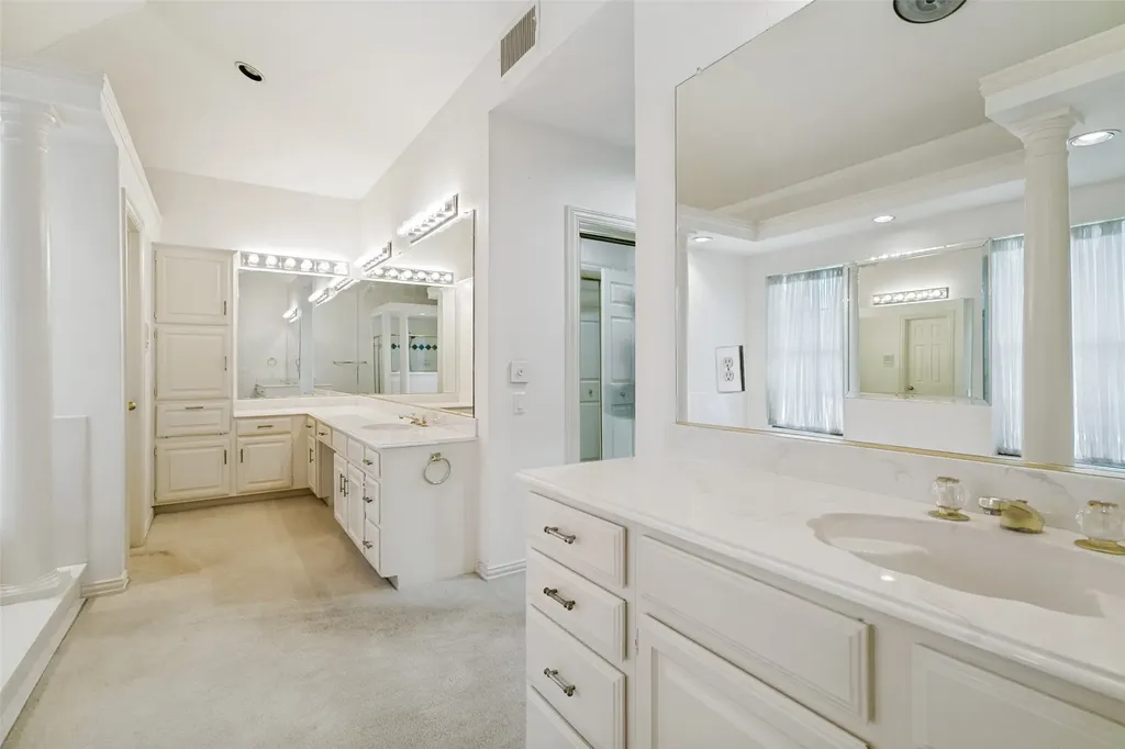 807 Ridgedale Court Southlake TX 76092