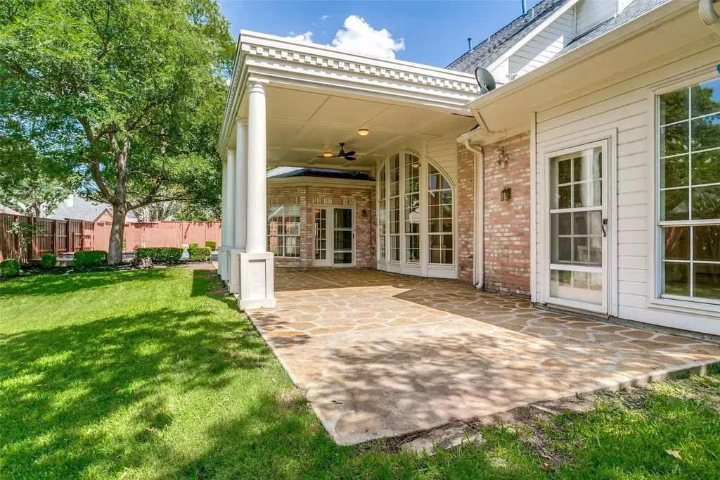 807 Ridgedale Court Southlake TX 76092