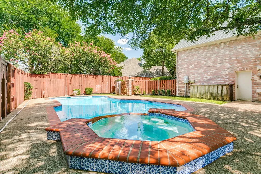 807 Ridgedale Court Southlake TX 76092