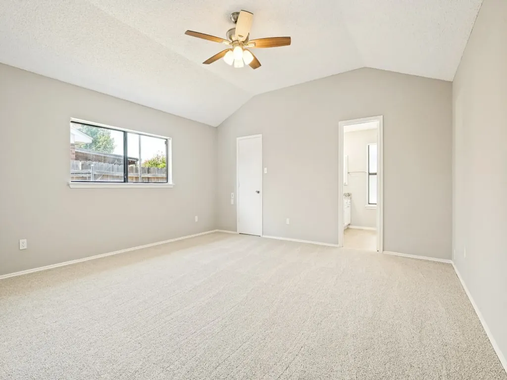 2654 Carrington Lane Grand Prairie TX 75052