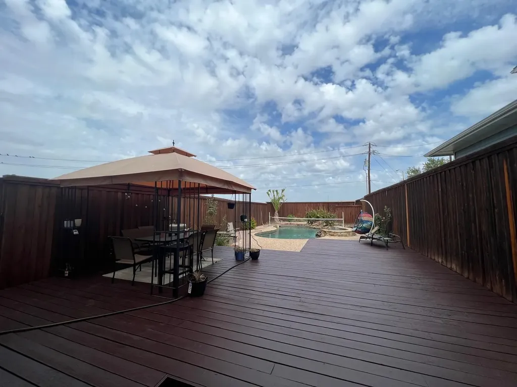3425 Misty Meadow Drive Dallas TX 75287