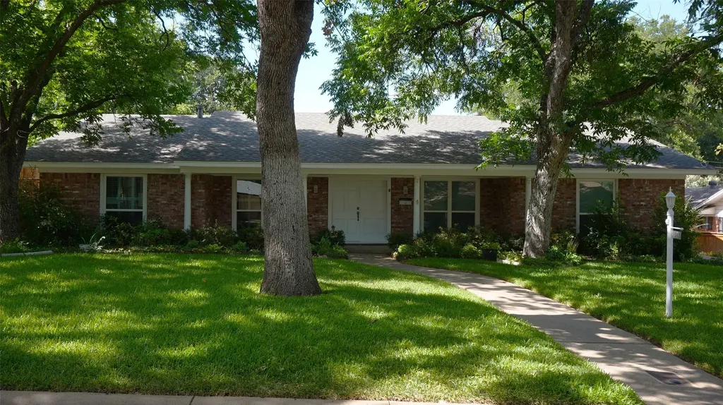 5013 Marble Falls Road Fort Worth TX 76103