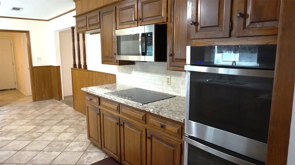 5013 Marble Falls Road Fort Worth TX 76103