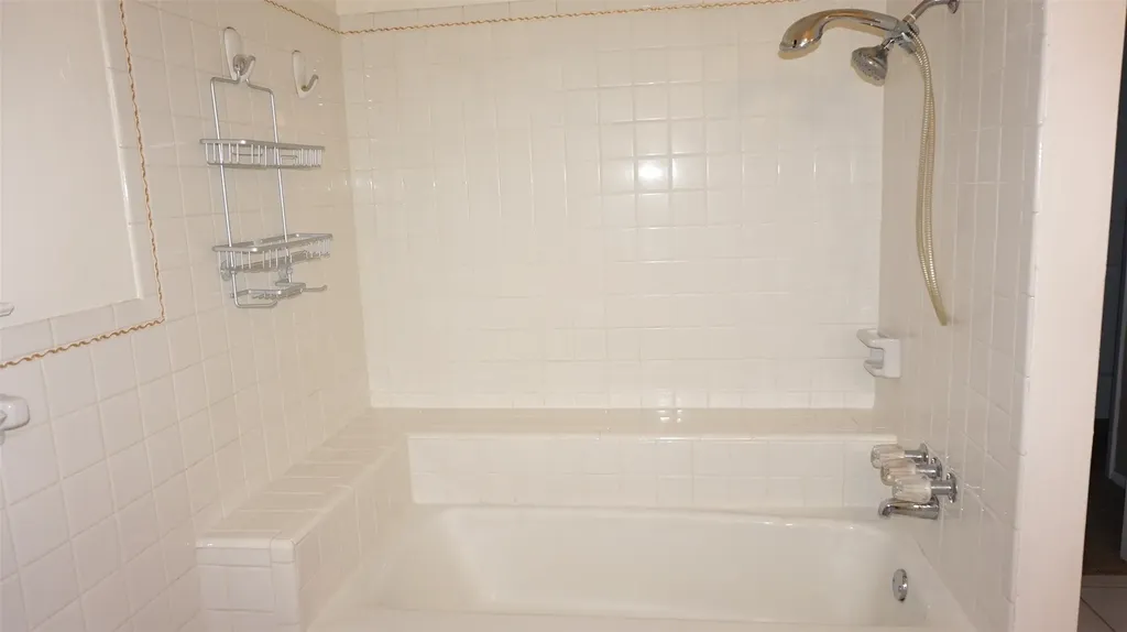 5013 Marble Falls Road Fort Worth TX 76103