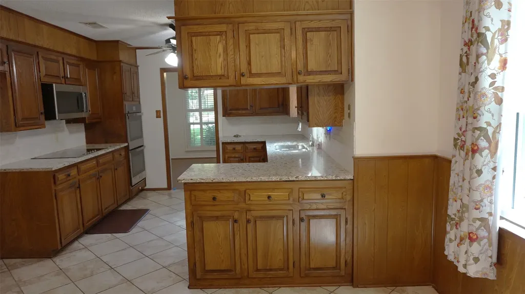 5013 Marble Falls Road Fort Worth TX 76103