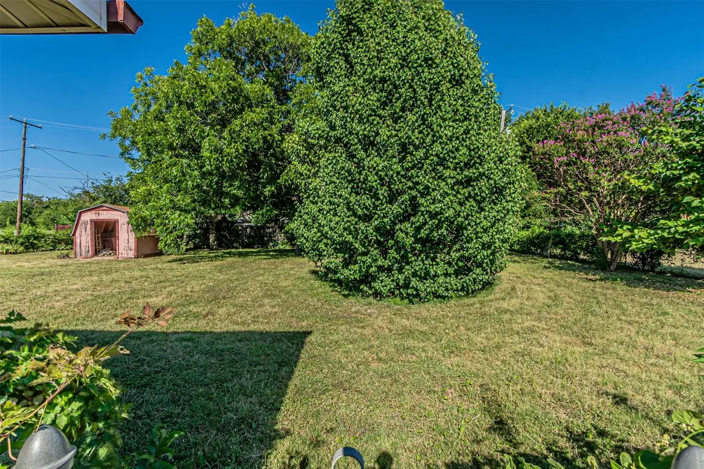3200 Grady Street Forest Hill TX 76119
