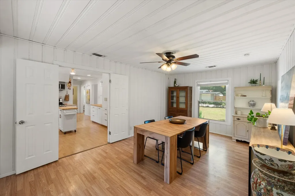 2107 Pecandale Drive Arlington TX 76013