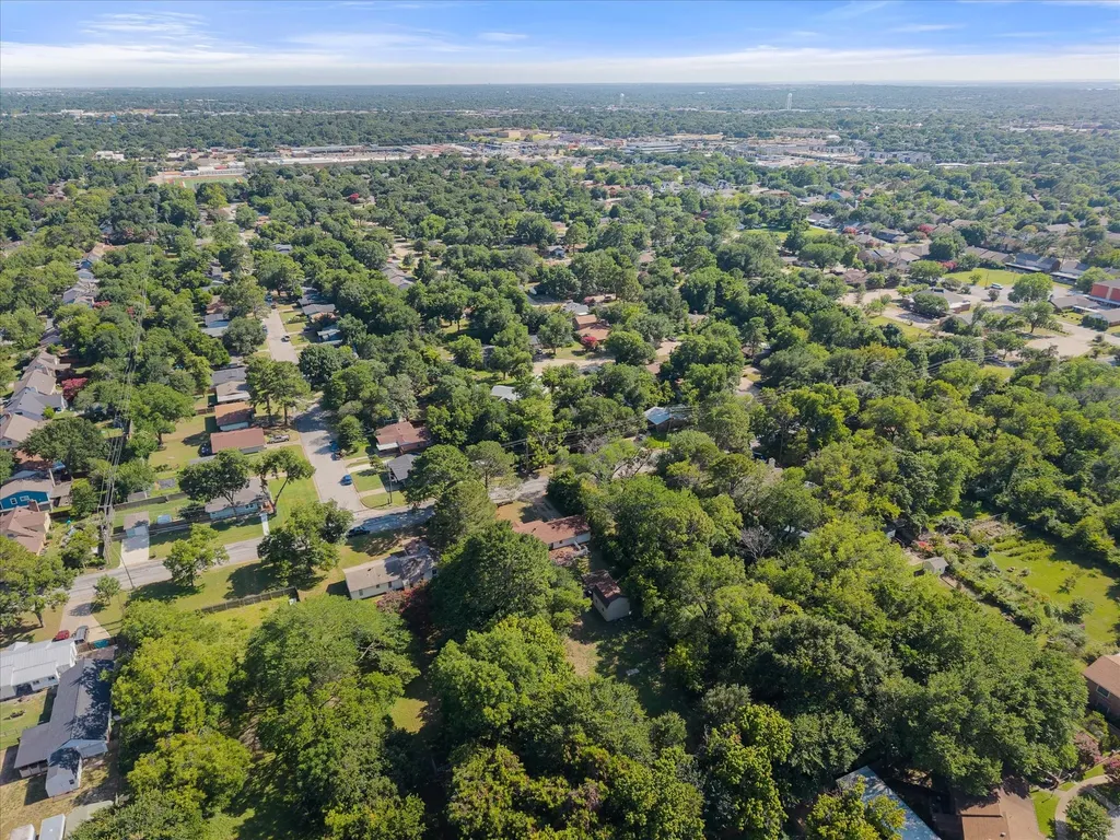 2107 Pecandale Drive Arlington TX 76013