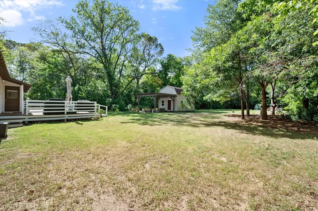 2107 Pecandale Drive Arlington TX 76013