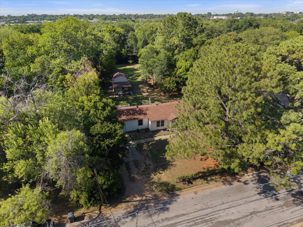 2107 Pecandale Drive Arlington TX 76013