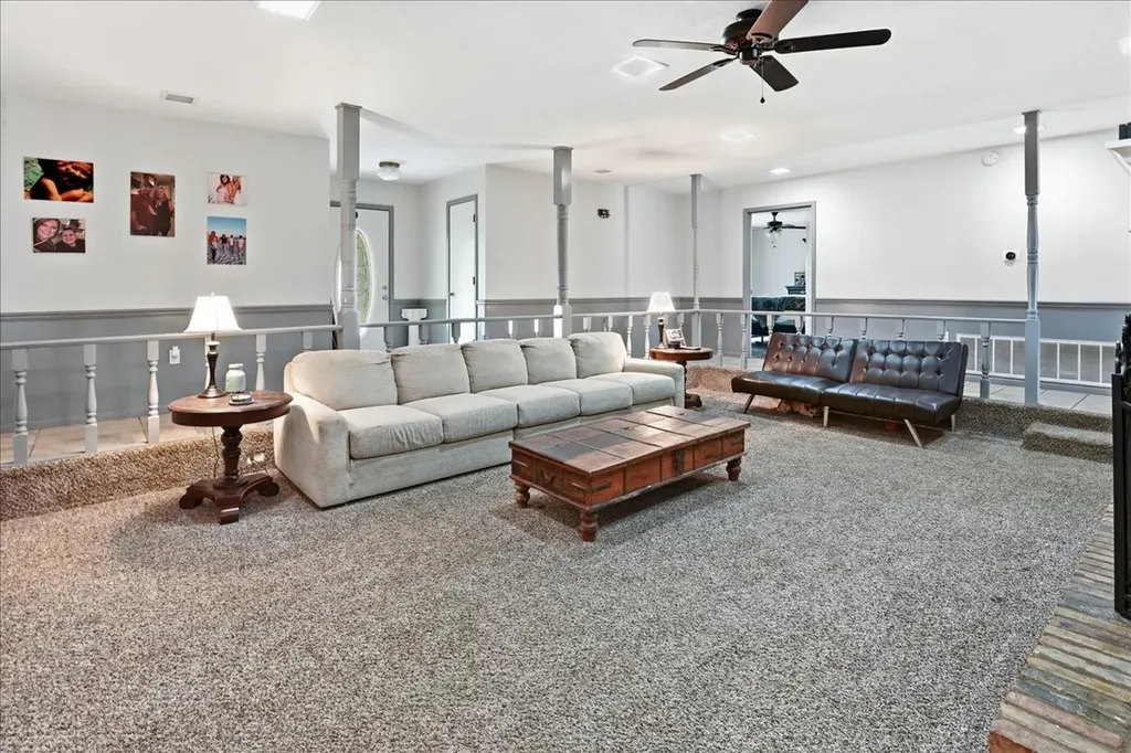 130 Mulberry Street Van TX 75790