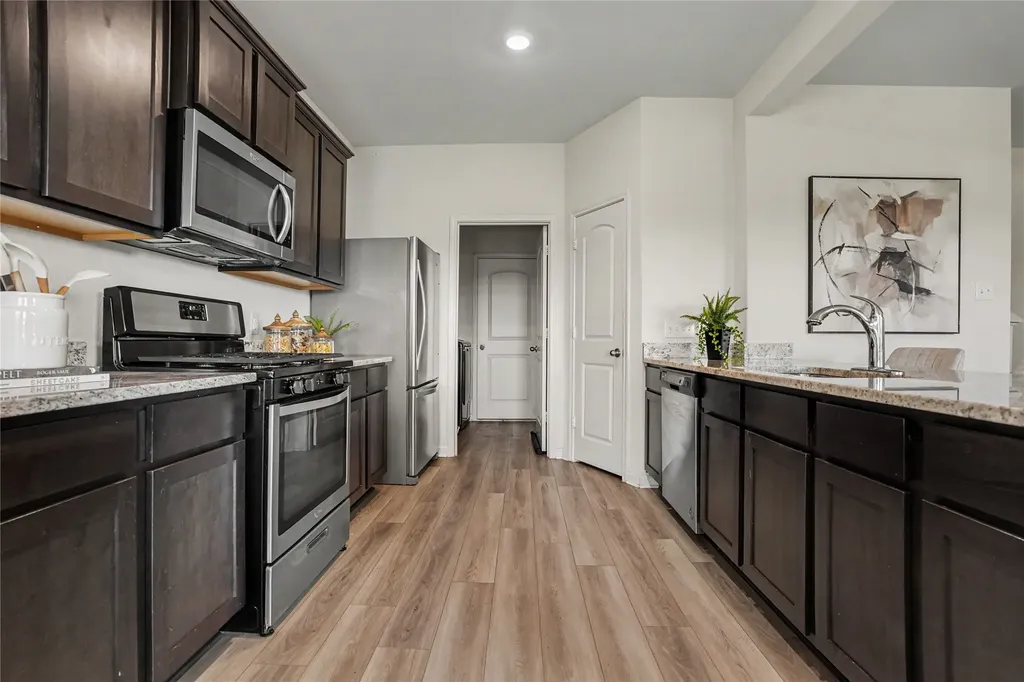 125 Sammy Fowler Avenue Venus TX 76084