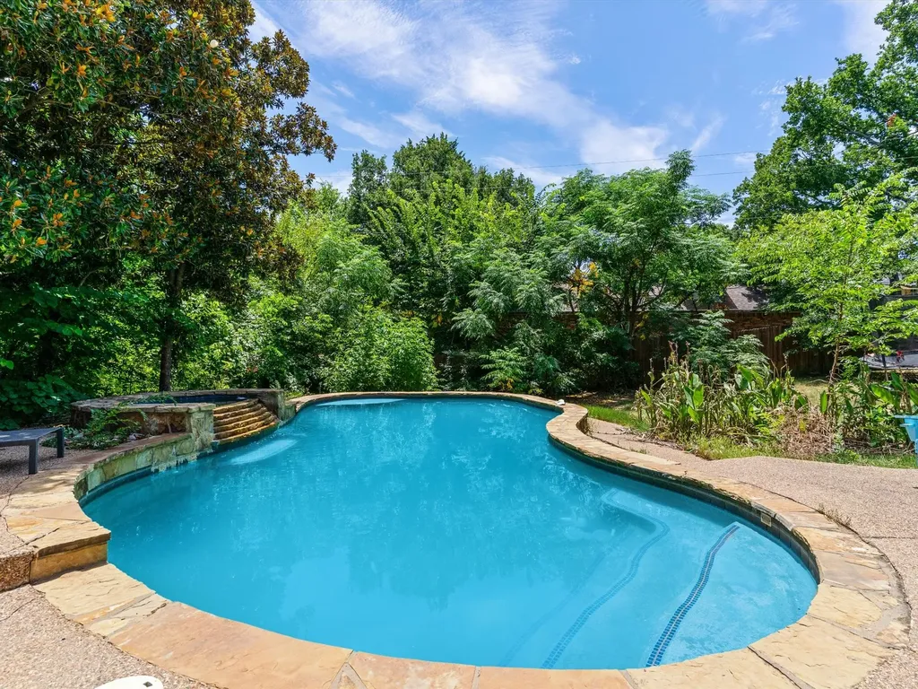 3573 Boxwood Drive Grapevine TX 76051