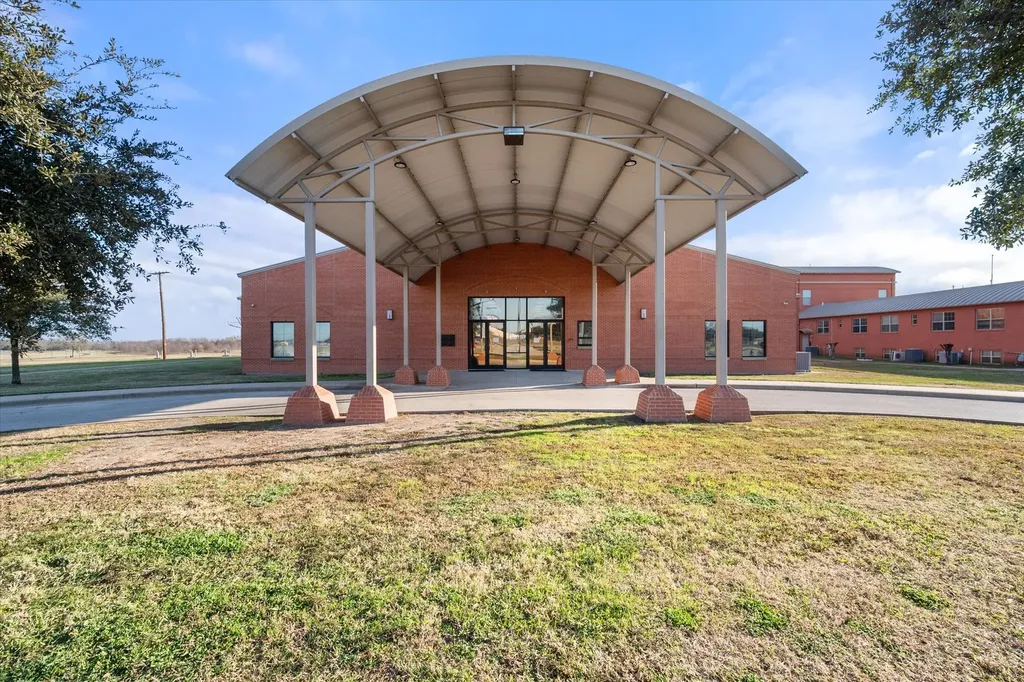 601 N 45th Street Corsicana TX 75110