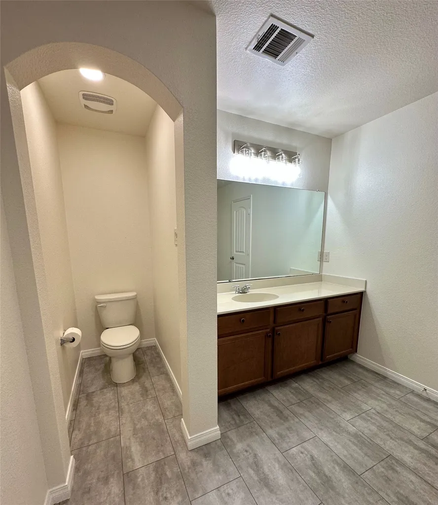 2520 Old Farm Drive Seagoville TX 75159