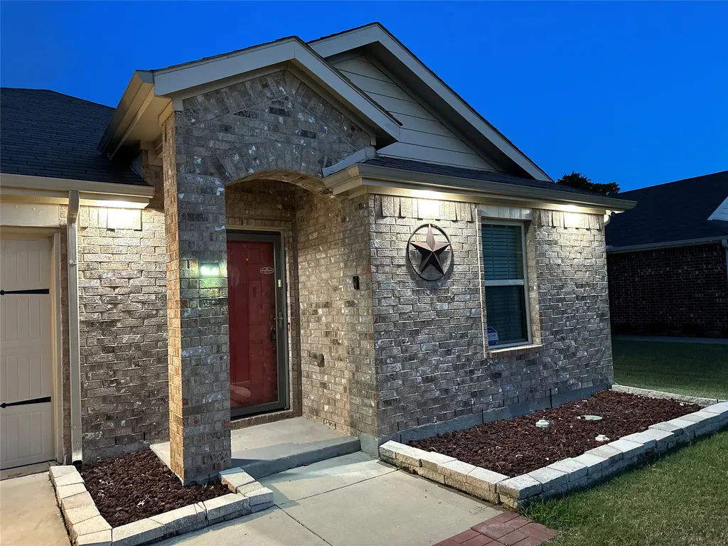 2520 Old Farm Drive Seagoville TX 75159