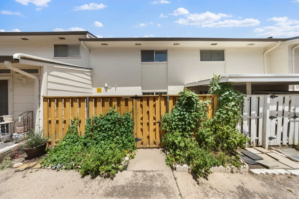 15927 Preston Road Dallas TX 75248