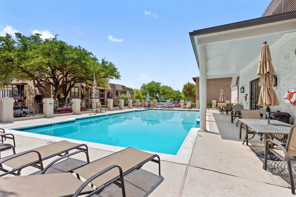 15927 Preston Road Dallas TX 75248