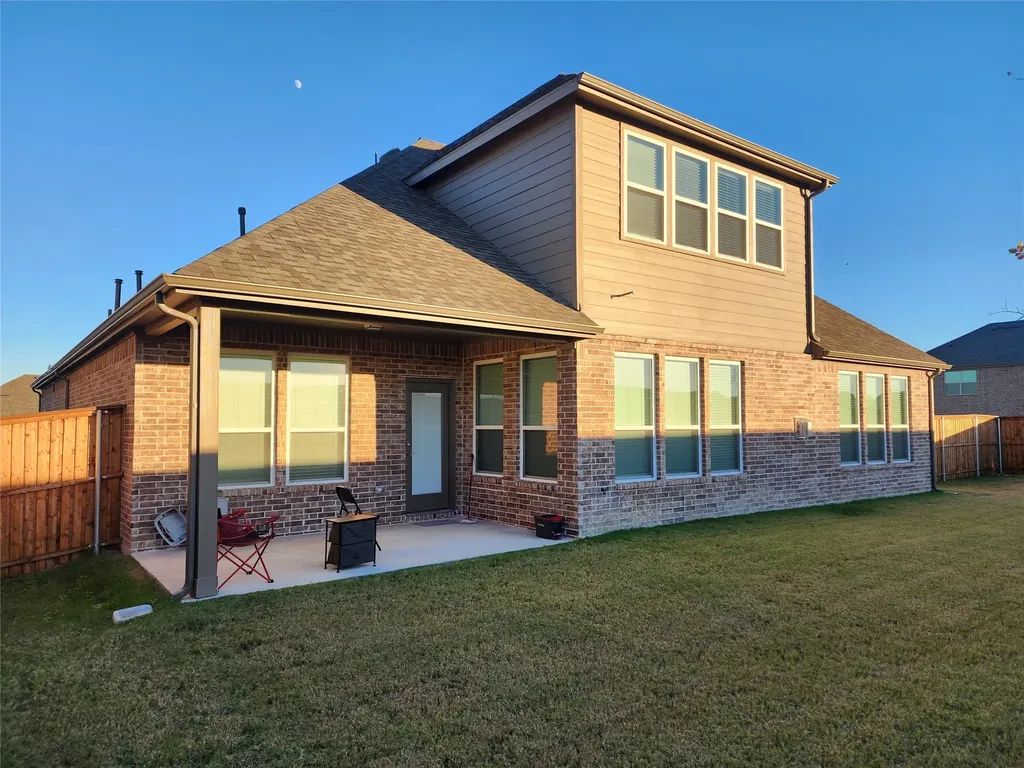 3951 Forged Way Mckinney TX 75071