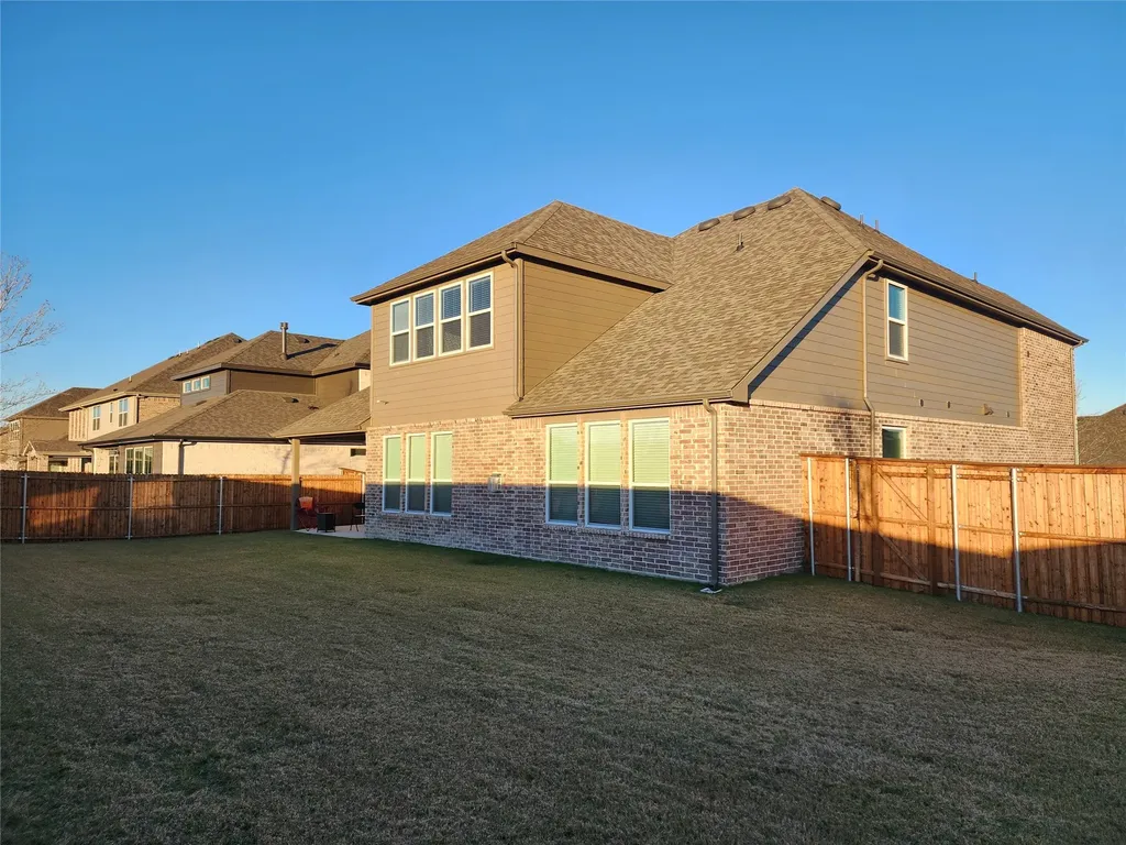 3951 Forged Way Mckinney TX 75071