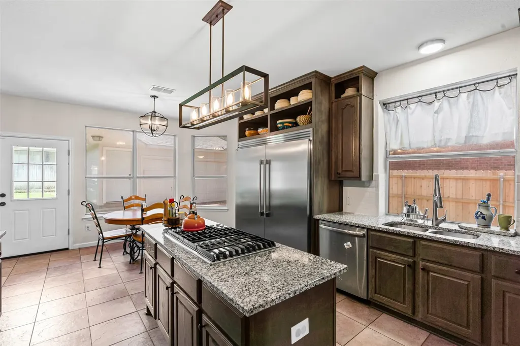 6731 Trail Cliff Way Fort Worth TX 76132