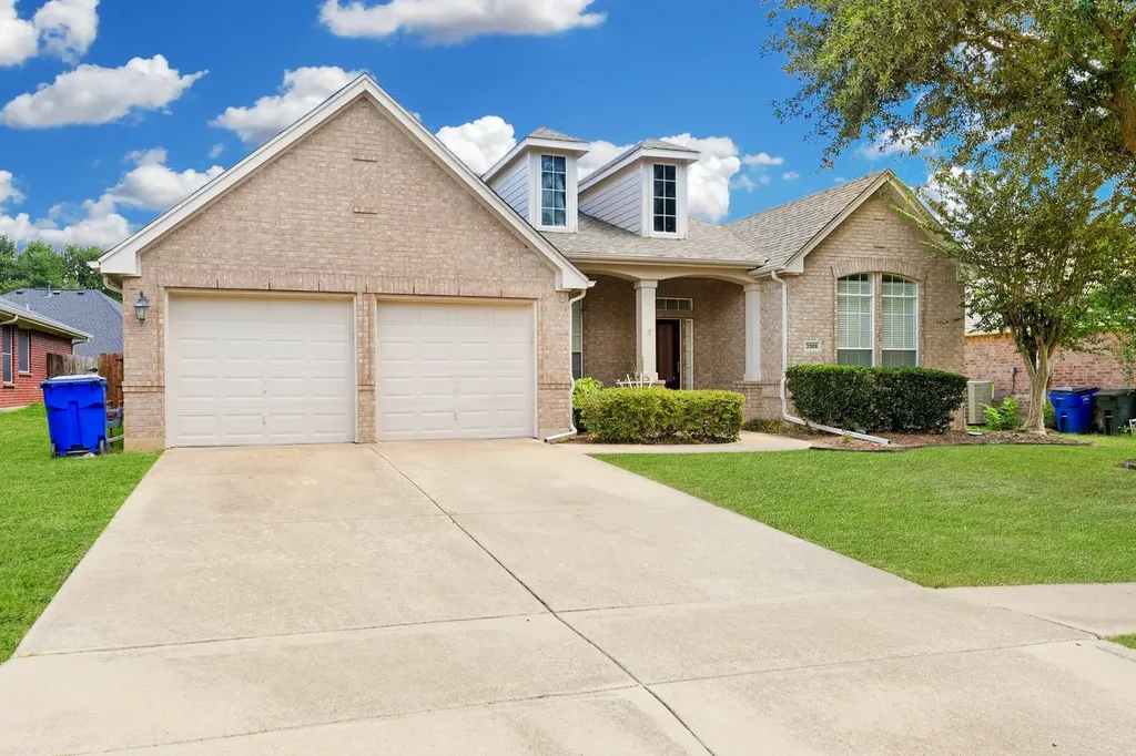 2308 Laura Elizabeth Trail Mansfield TX 76063