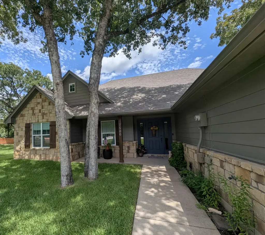 7500 Charlya Drive Athens TX 75752