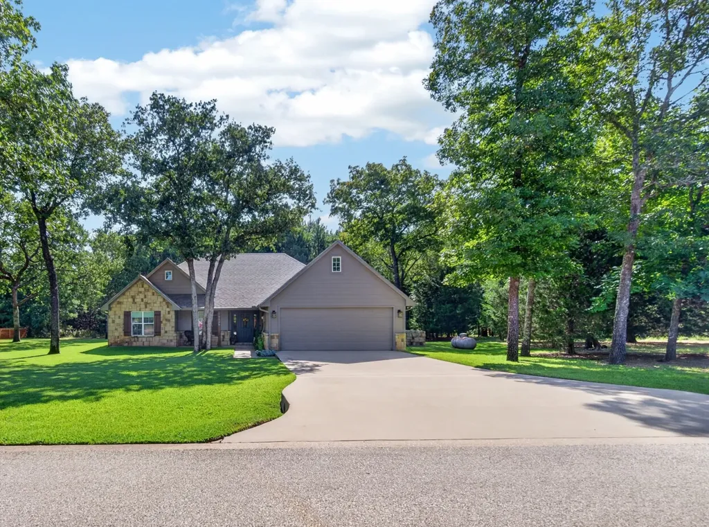 7500 Charlya Drive Athens TX 75752