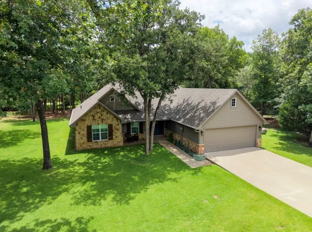 7500 Charlya Drive Athens TX 75752