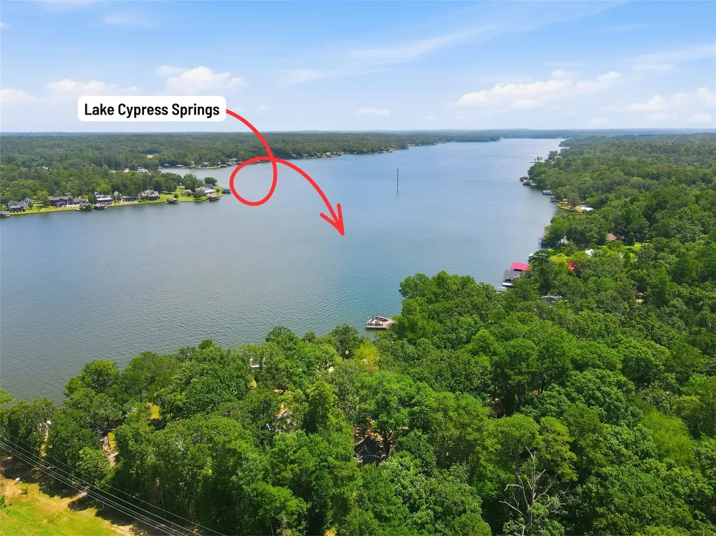 104 E Barker Creek Drive Scroggins TX 75480