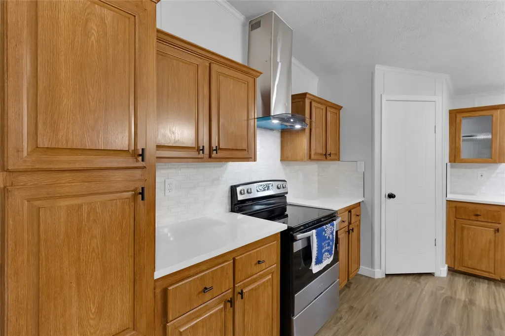 10595 Northlake Circle Kemp TX 75143