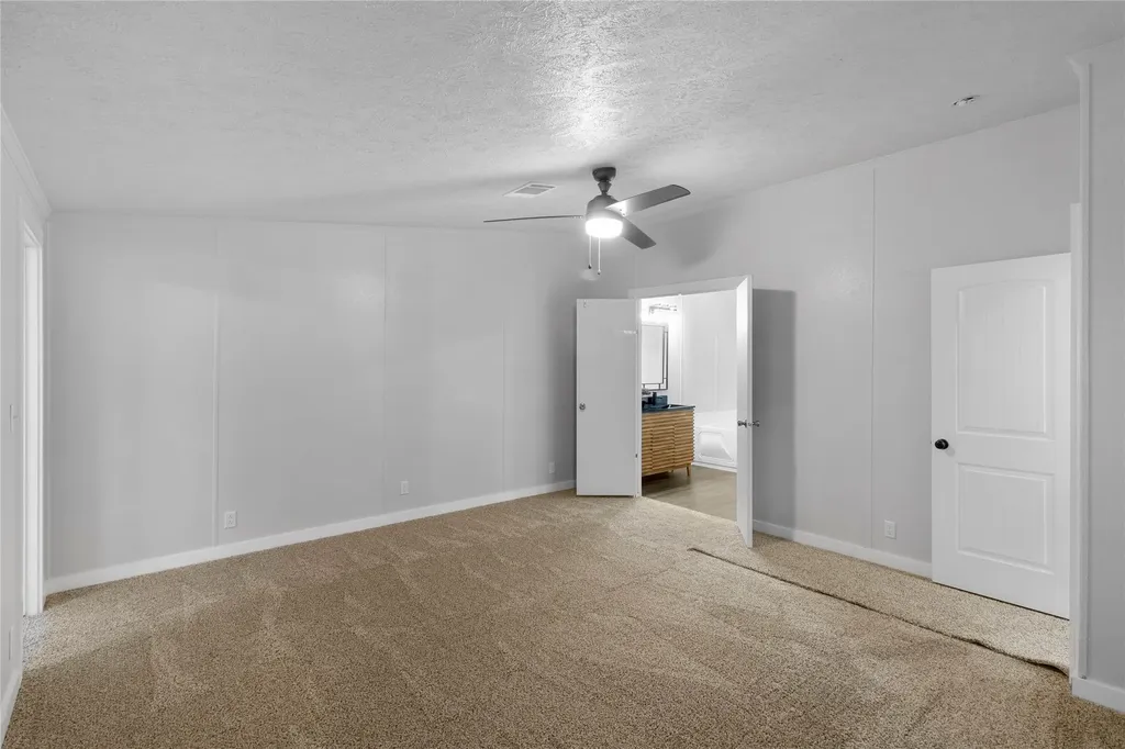 10595 Northlake Circle Kemp TX 75143