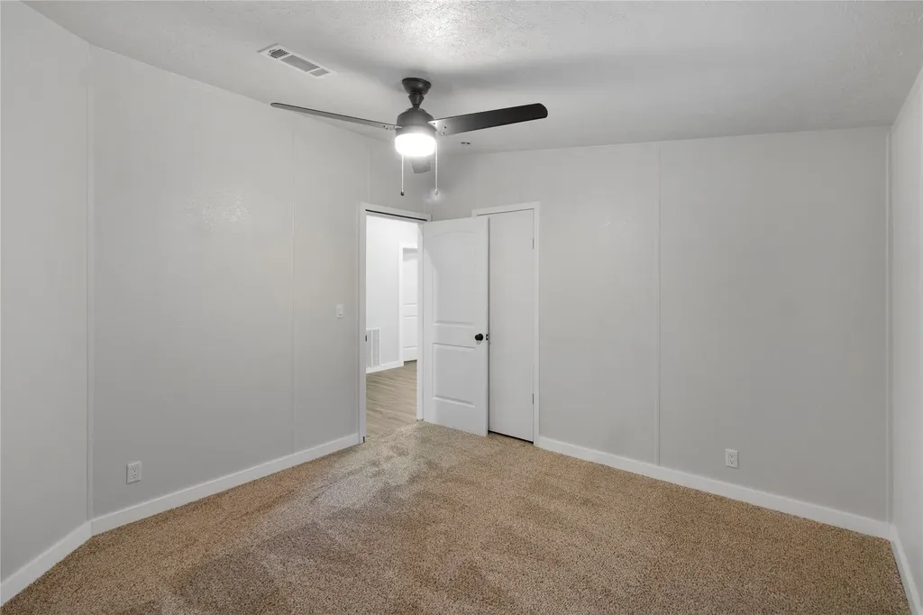 10595 Northlake Circle Kemp TX 75143