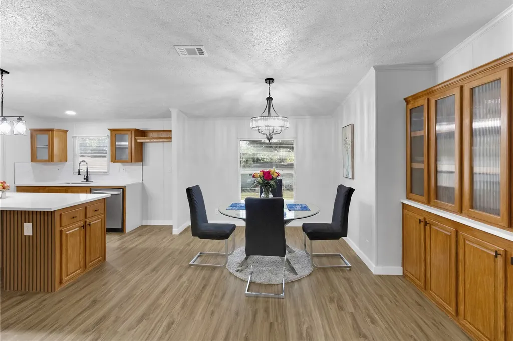 10595 Northlake Circle Kemp TX 75143