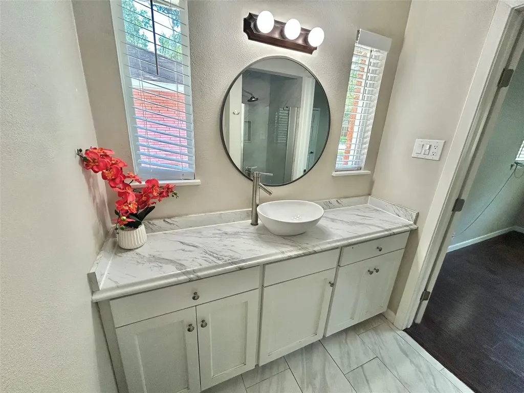 306 Line Drive Gainesville TX 76240