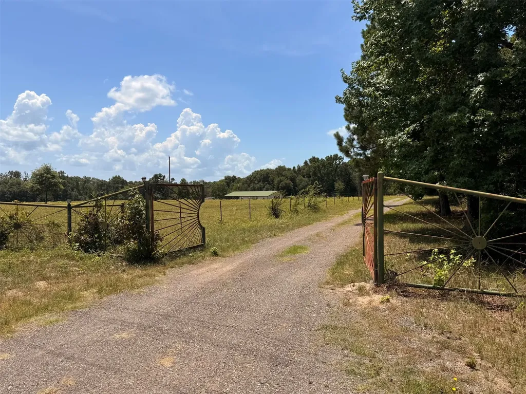 5767 Fm 2339 Murchison TX 75778