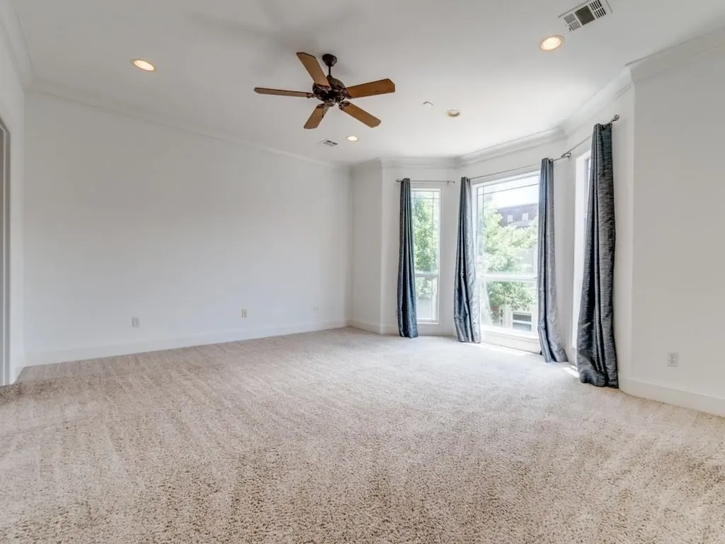 4223 Travis Street Dallas TX 75205
