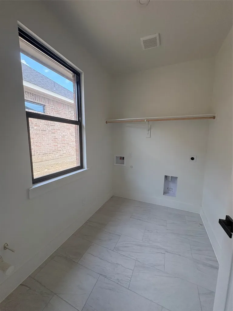 216 Reliance Road Godley TX 76044