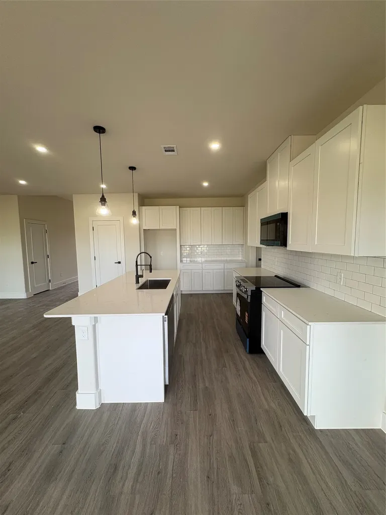 216 Reliance Road Godley TX 76044