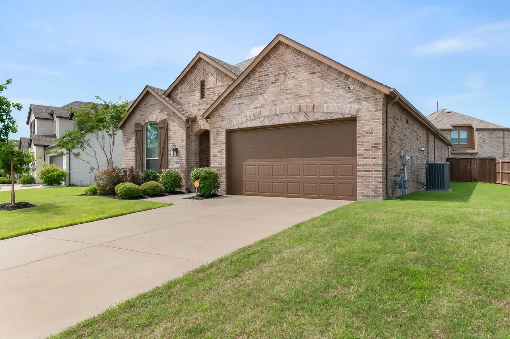 1545 Sugarberry Drive Forney TX 75126