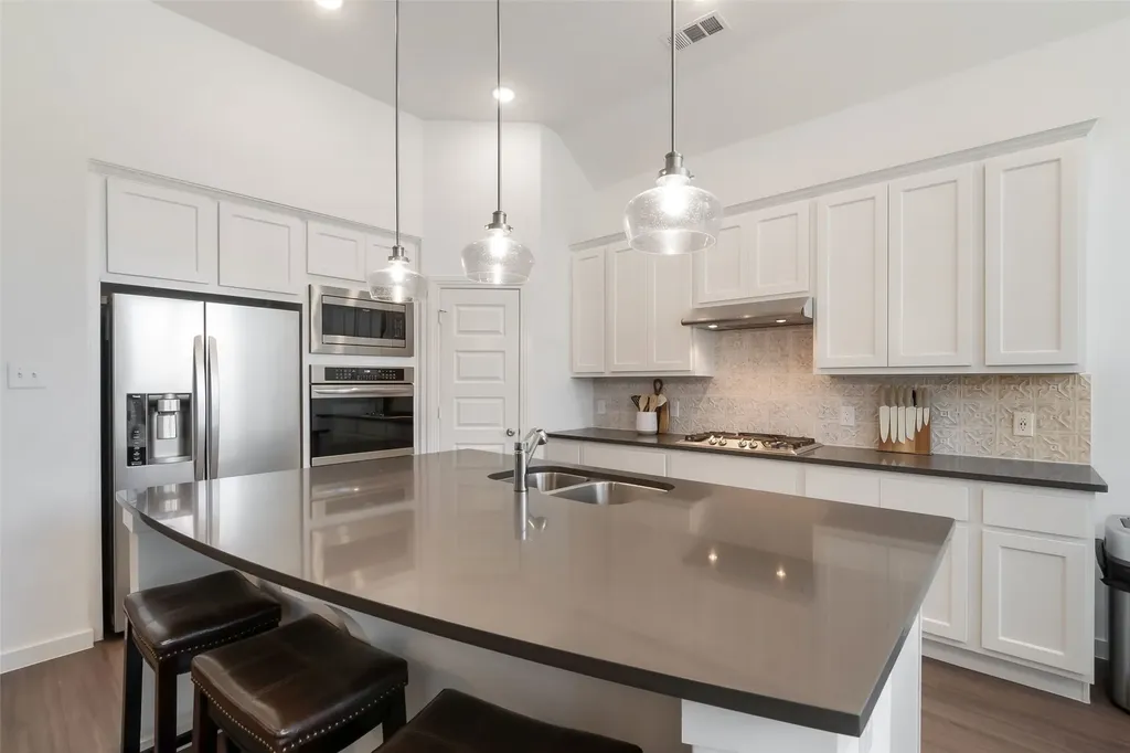 1545 Sugarberry Drive Forney TX 75126