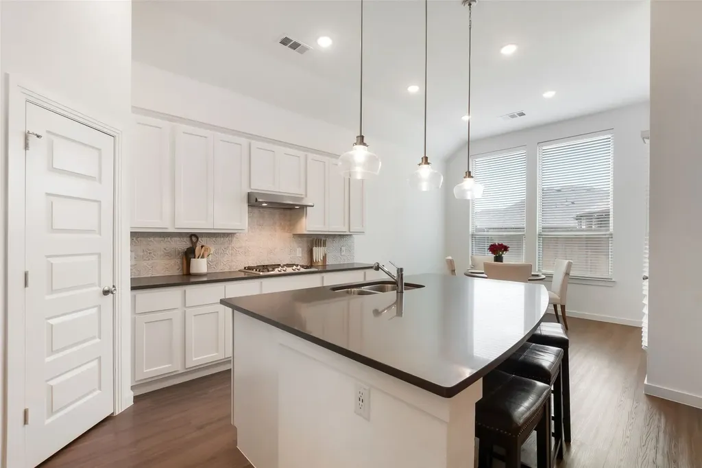 1545 Sugarberry Drive Forney TX 75126