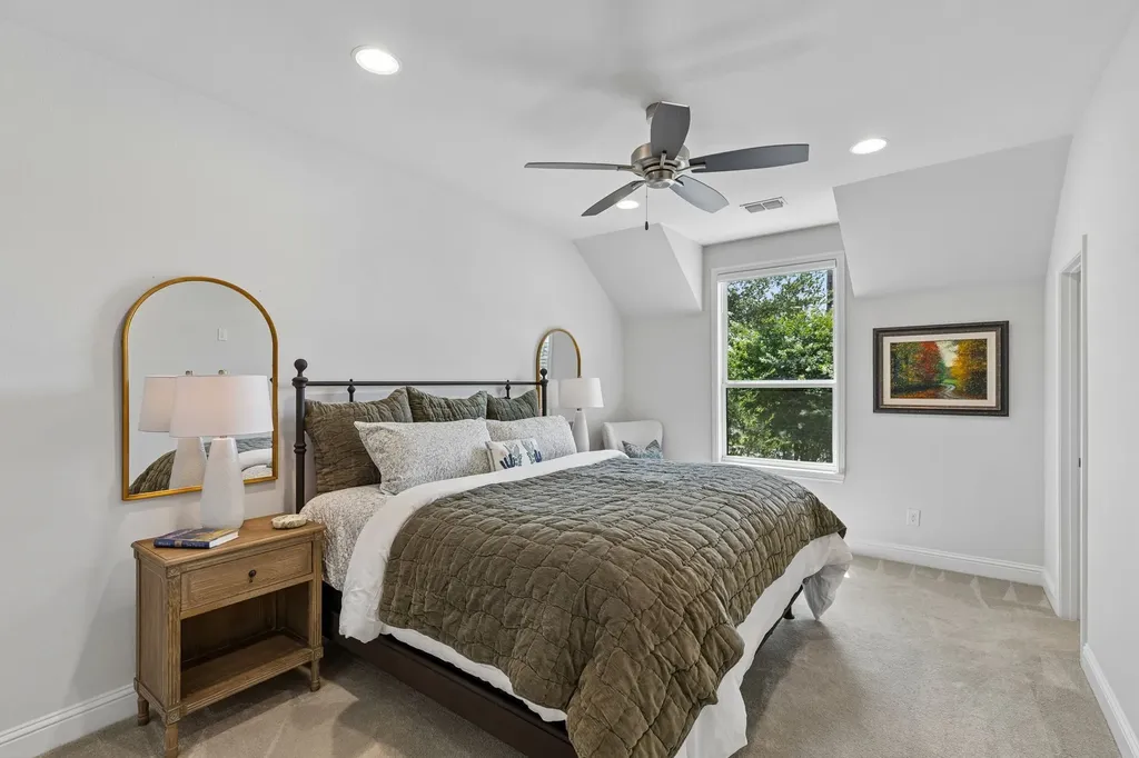 9111 Lanshire Drive Dallas TX 75238