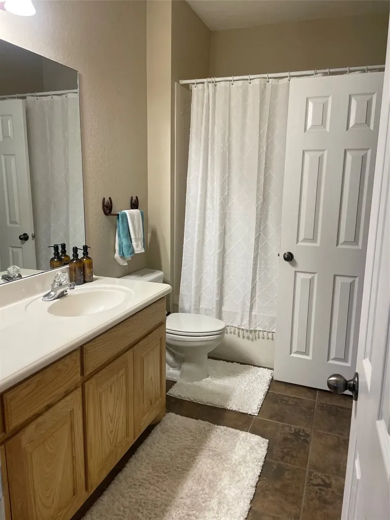 1103 Eagle Point Circle Graford TX 76449